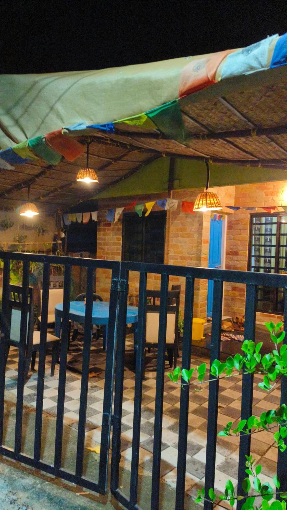 Peace And Homestay